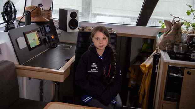 Greta Thunberg anuncia que partirá este miércoles en catamarán a la Cumbre del Clima de Madrid