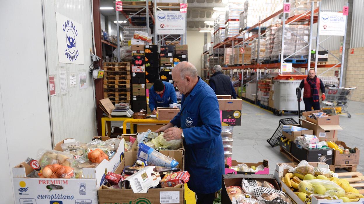 La demografía de la España vaciada afecta también a los diez bancos de alimentos de Castilla y León, que viven una «crisis de voluntarios», ya que los actuales se hacen mayores