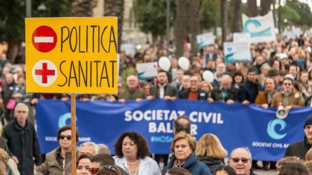 La Justicia balear declara nulo el decreto del catalán en la sanidad aprobado por Armengol