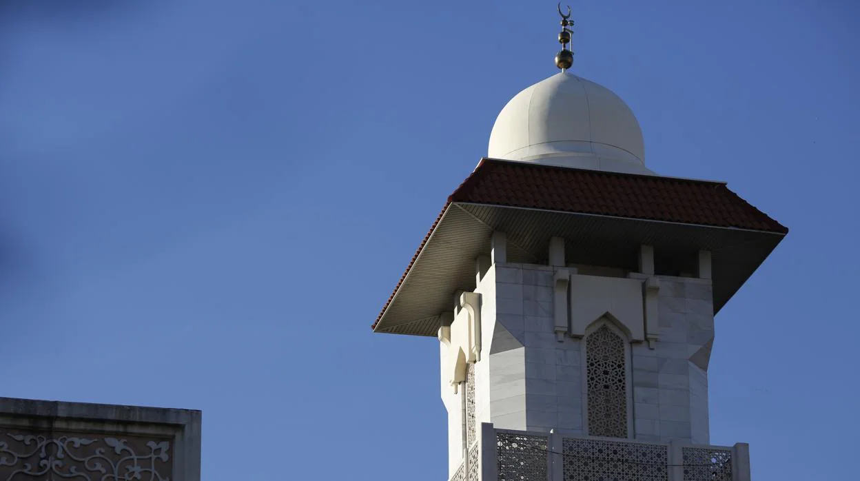 La mezquita de Madrid es uno de los lugares de culto que está exento de pagar el impuesto municipal, como la Iglesia
