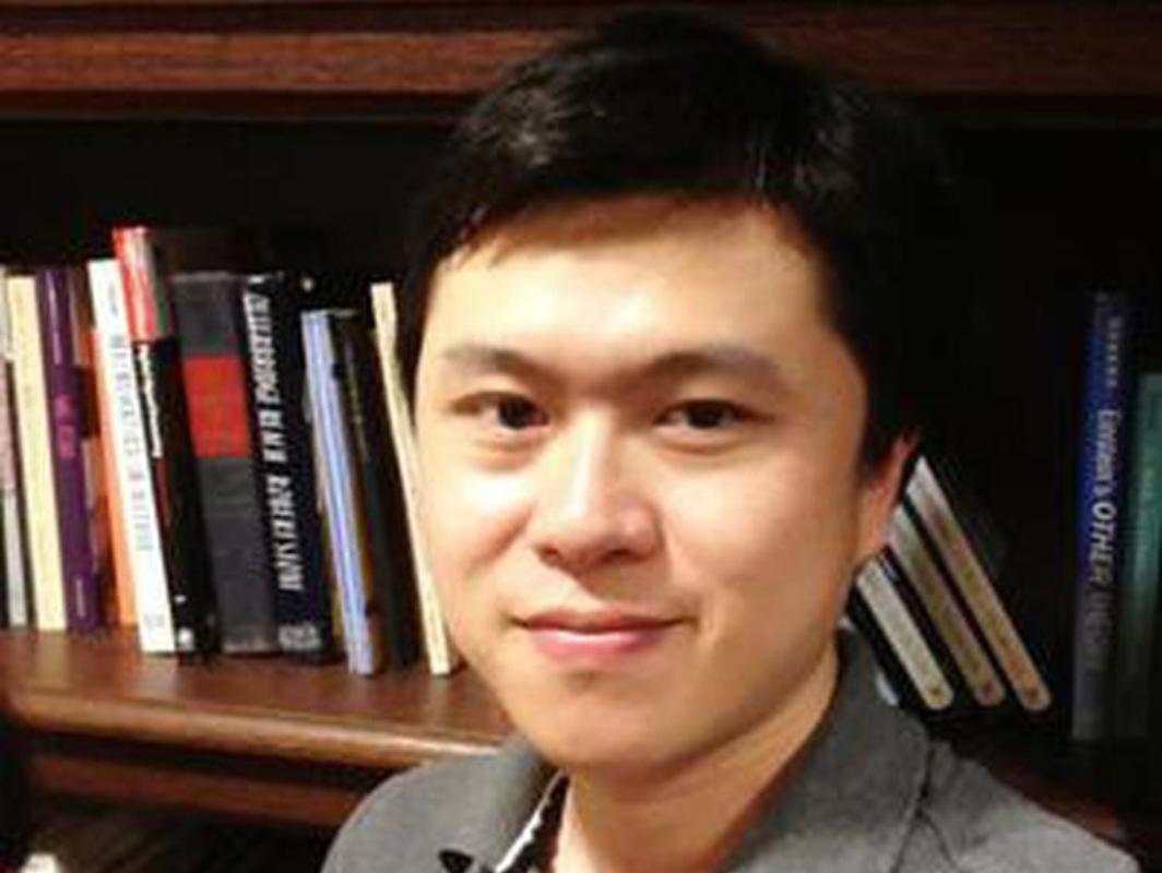 El Dr. Bing Liu