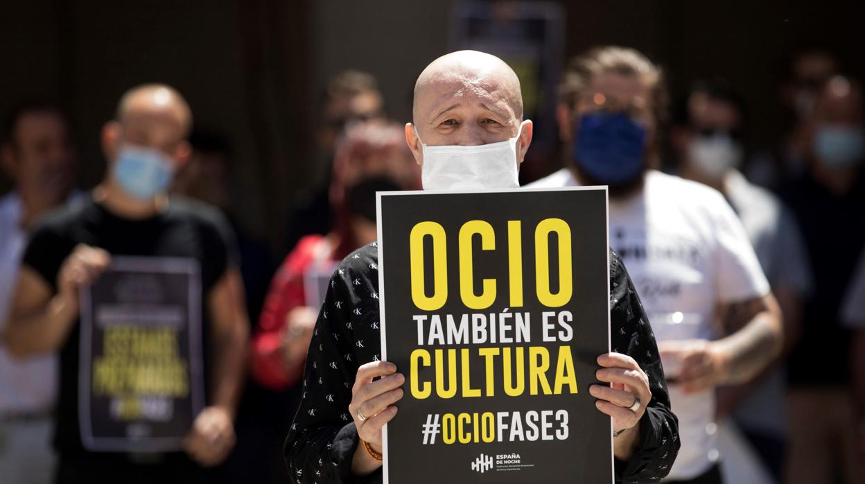 El ocio nocturno reclama su reapertura para evitar botellones