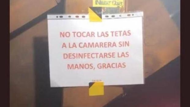 La polémica petición machista de un bar: «No tocar las tetas a la camarera sin desinfectarse las manos. Gracias»