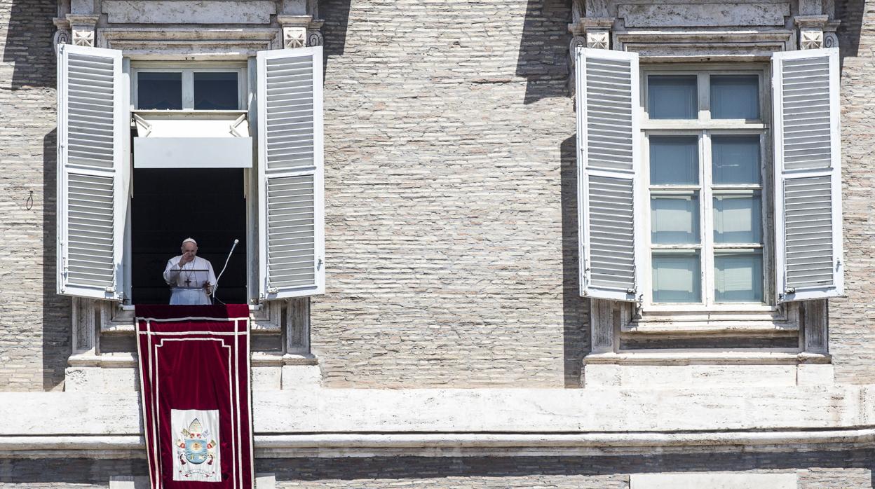 El Papa Francisco, durante el rezo del Ángelus del pasado domingo 28 de junio