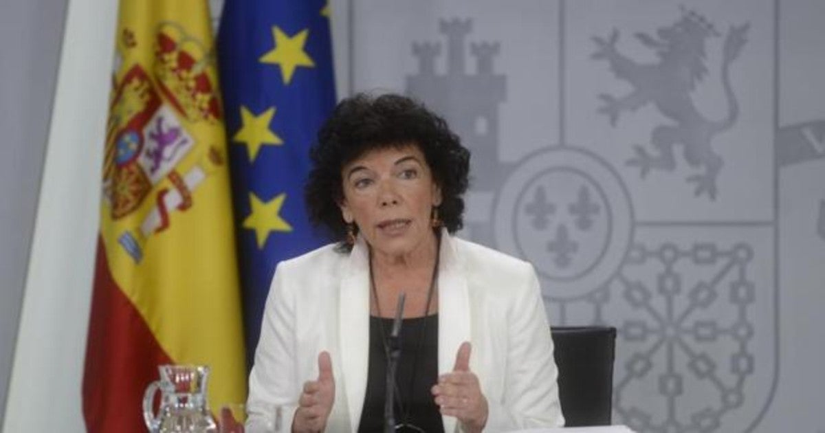 La ministra Isabel Celaá.