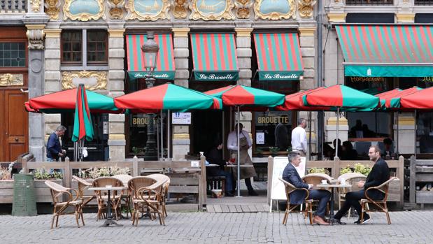Bélgica prohíbe viajar a Huesca y Lérida y pide vigilancia en cinco comunidades españolas