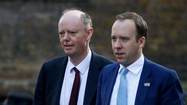 El asesor médico del Gobierno británico presionó para imponer la cuarentena a España