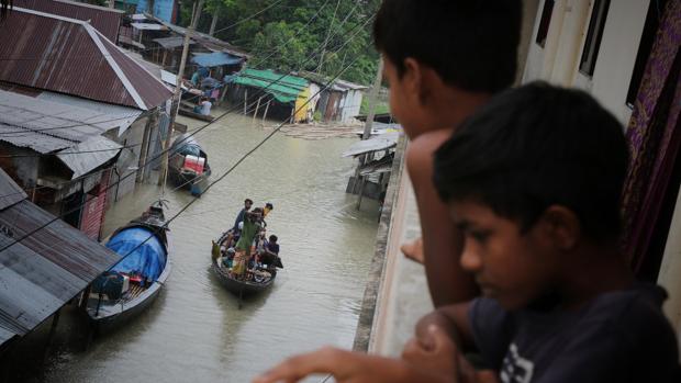 Al menos 41 muertos por las inundaciones provocadas por el monzón en Bangladesh