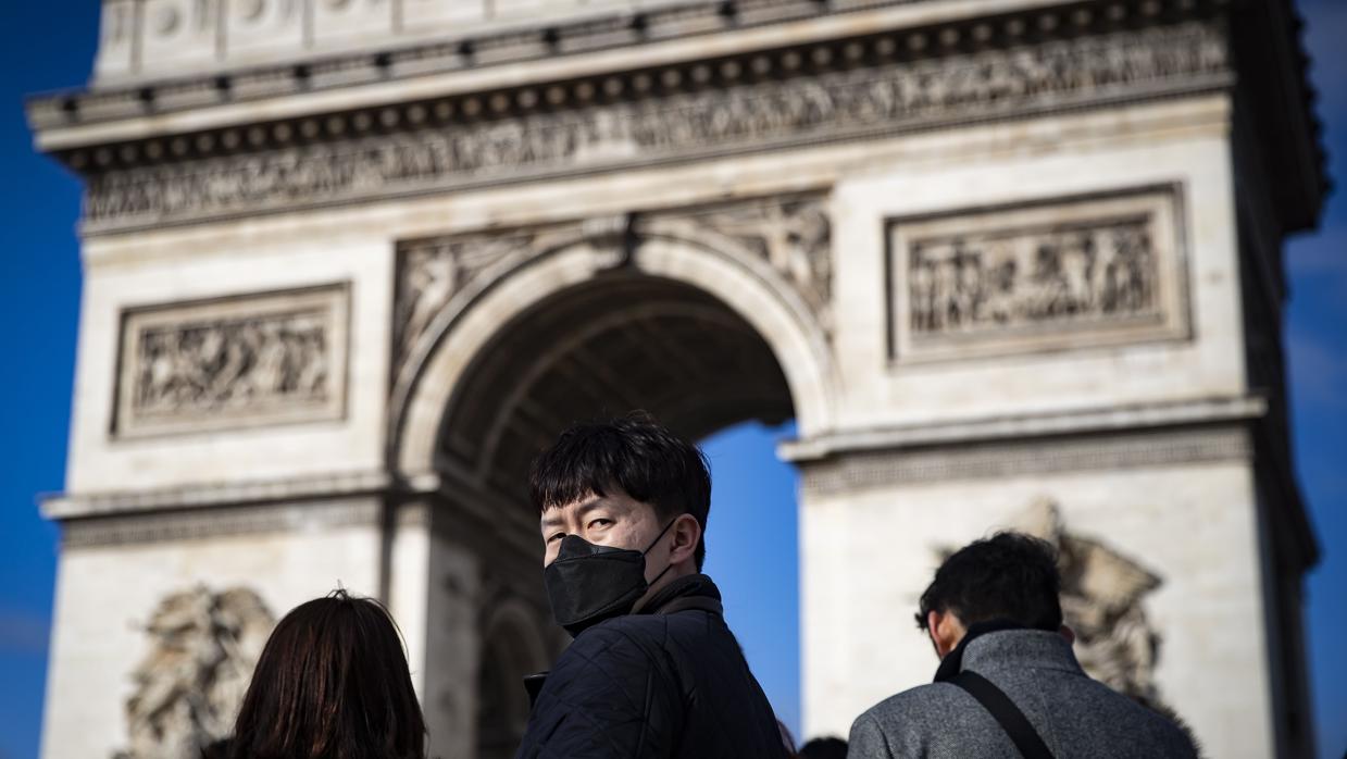 Francia estudia la posible reducción de la cuarentena por coronavirus de catorce a siete días