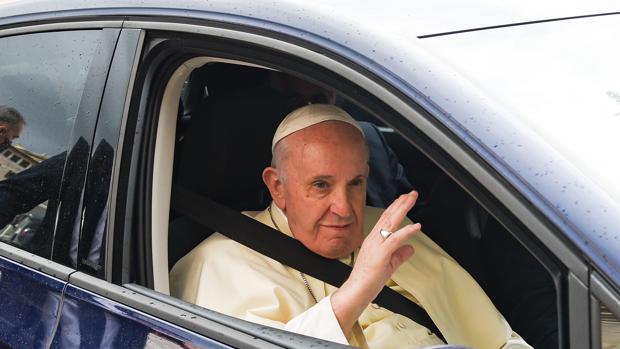 El Papa firma en Asís la encíclica «Fratelli tutti» para frenar la fragmentación del mundo