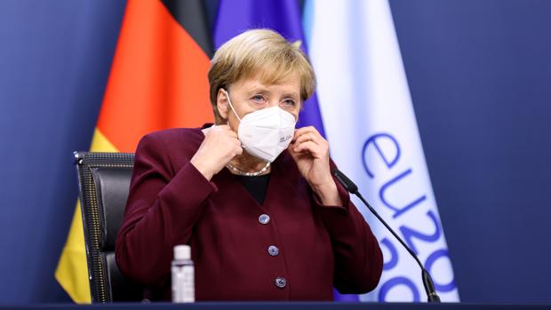 Merkel pide a los alemanes que permanezcan en sus casas ante el repunte del coronavirus