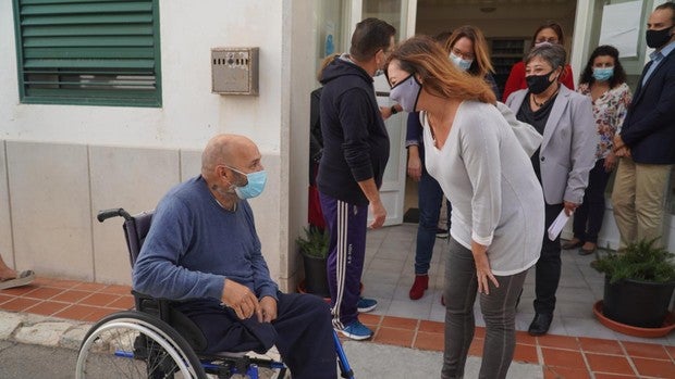 Armengol sigue sin aclarar si estaba en el interior de un bar de Palma más allá del horario permitido