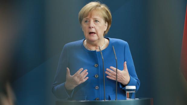 Merkel augura meses «muy, muy difíciles» para Alemania debido a la espiral de contagios por Covid-19