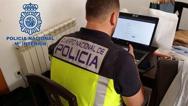 La Policía alerta de una nueva estafa telefónica a empresas relacionada con entregas de equipos EPI