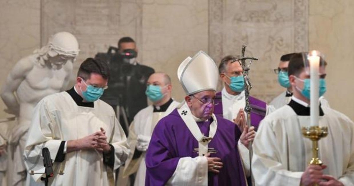 El Papa este lunes en la misa en el Cementerio Teutónico del Vaticano