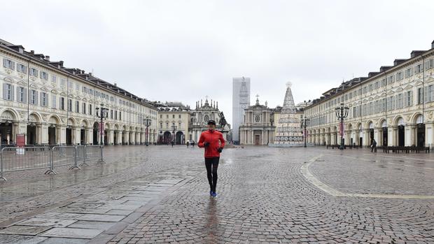 Italia mantendrá las restricciones tras las fiestas navideñas