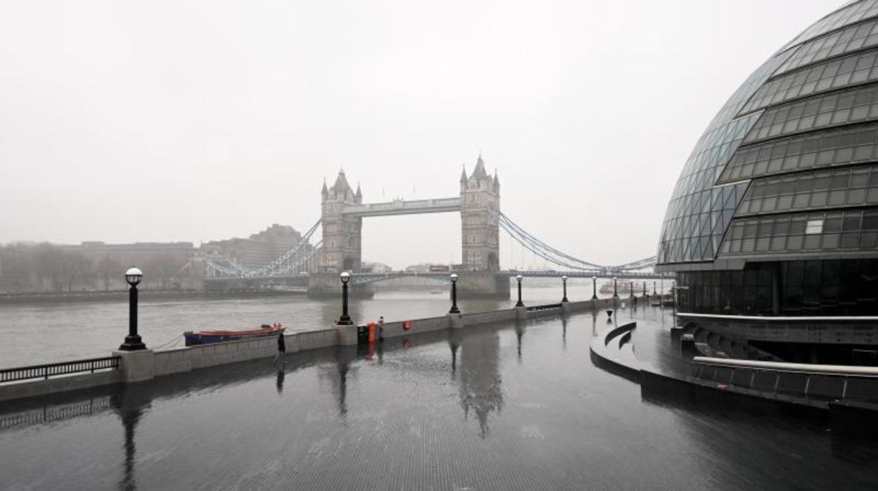 El cierre nacional en Inglaterra comenzó a la medianoche del 5 de enero de 2021