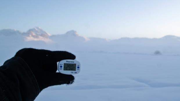 Cazadores de récords: los meteorólogos amateurs en busca de las temperaturas más extremas de España