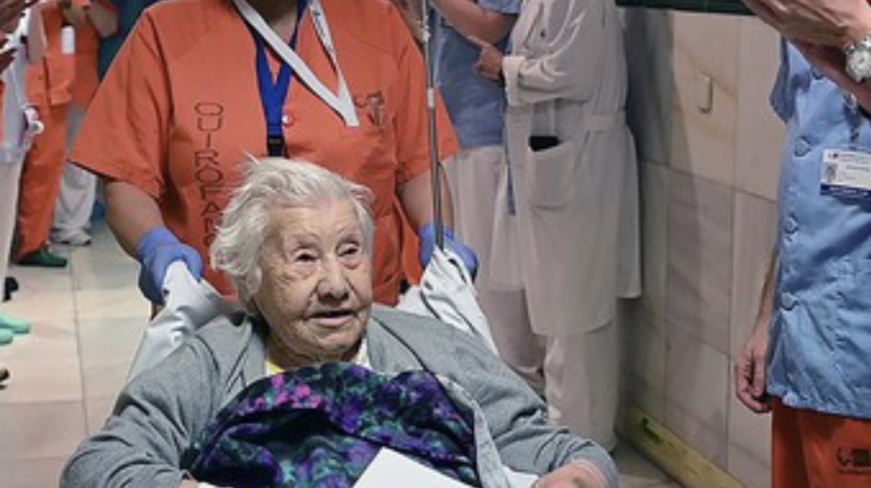 Elena superó el Covid con 104 años