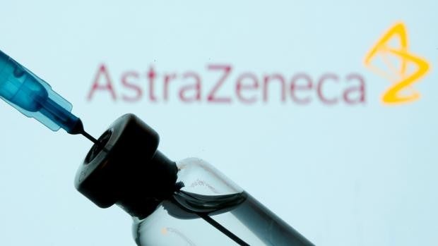 La EMA abre la puerta a autorizar parcialmente la vacuna de Astrazeneca