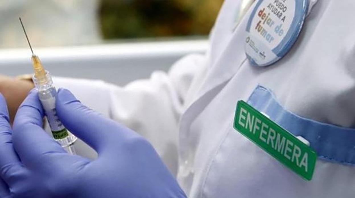 Enfermeros tachan de «muy breve» el plazo de quince días para presentar las dos solicitudes de eutanasia