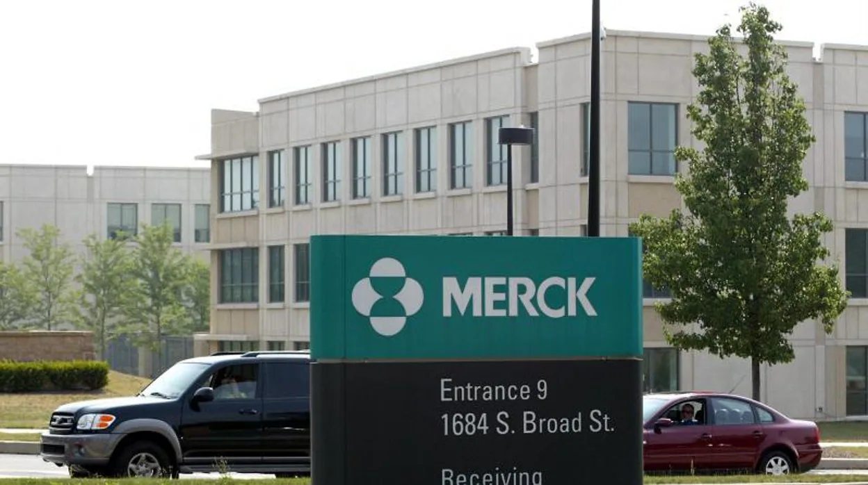 Merck colaborará con Johnson &amp; Johnson para duplicar la fabricación de vacunas en EE.UU.