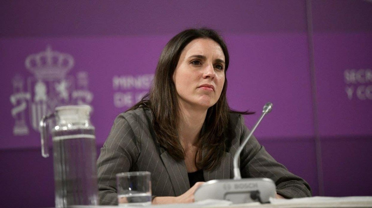 La ministra de Igualdad, Irene Montero, en el primer acto feminista en el marco de las actividades del 8-M