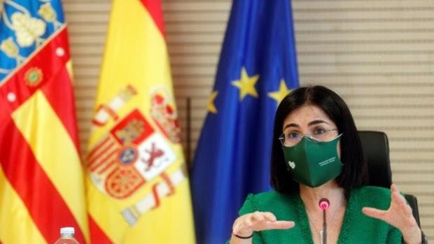 El Consejo Interterritorial aprueba vacunar con AstraZeneca a los mayores de 60 años