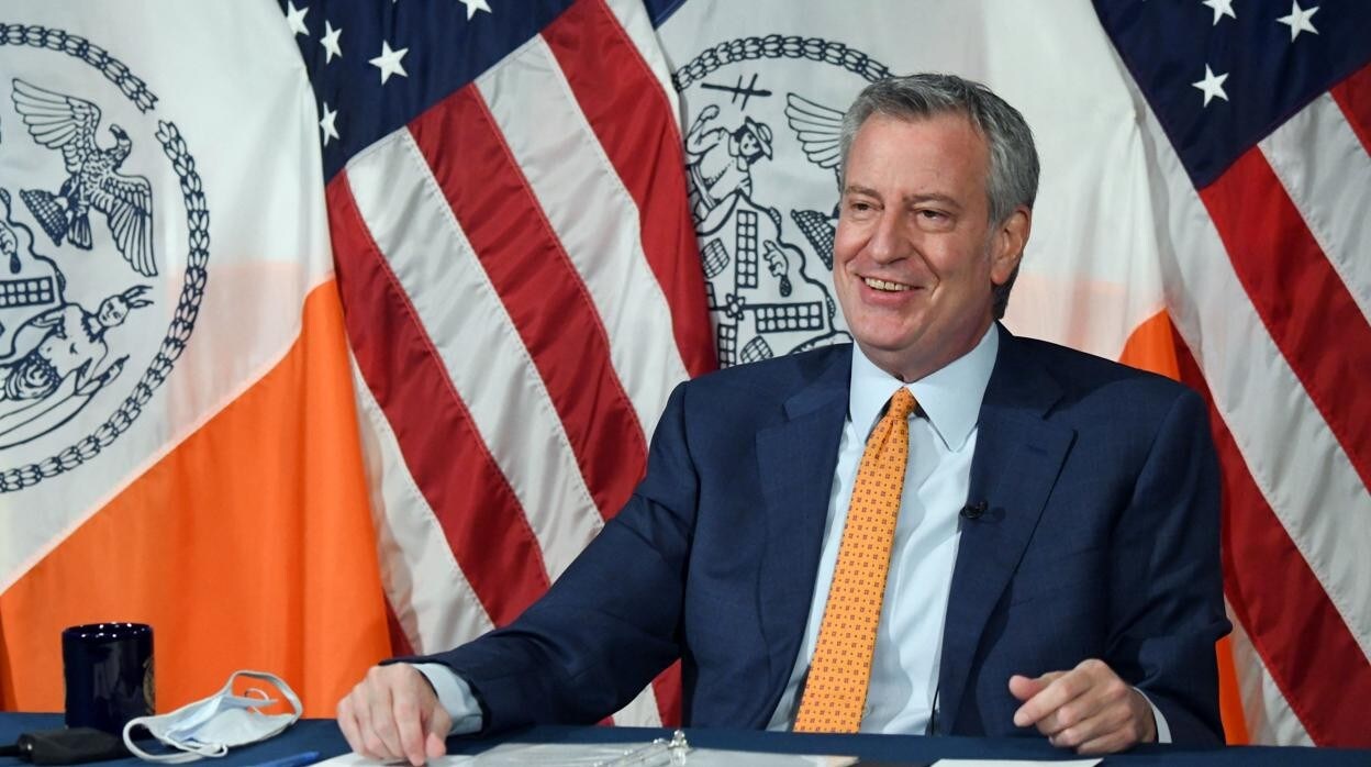 El alcalde de Nueva York anuncia que la ciudad reabrirá el 1 de julio