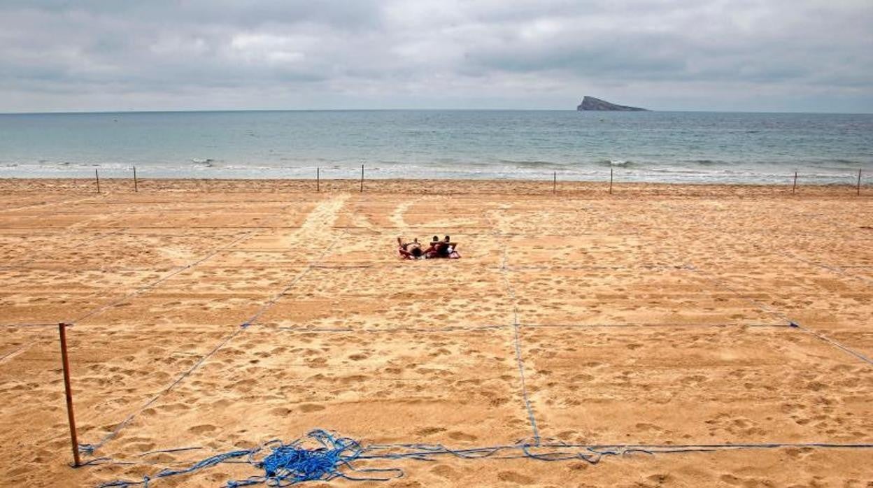 Simón: «El fin del estado de alarma no implica el fin de la aplicación de medidas de control»