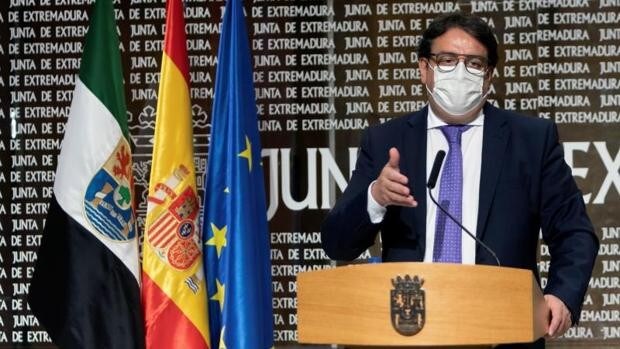 Extremadura pide disculpas a vacunados por error con AstraZeneca en Cáceres, de los que se realizará seguimiento