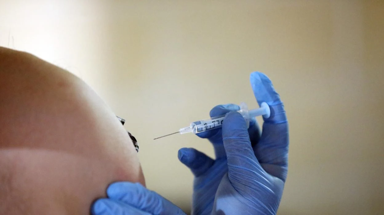 Las vacunas contra el coronavirus no contienen grafeno