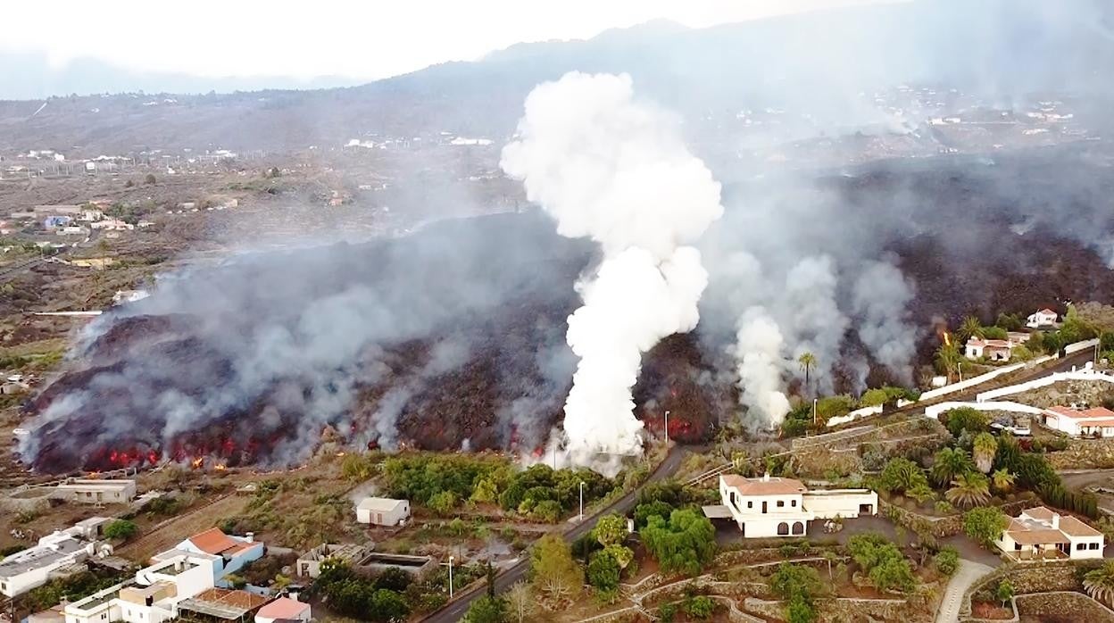 El volcán de La Palma ha causado destrozos que han dado lugar a que se den ayudas a los afectados