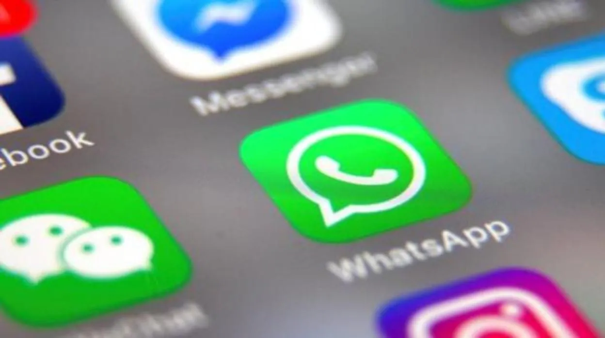 Desde Inés Arrimadas a Begoña Villacís: ¿Por qué la caída de Whatsapp supuso un alivio?