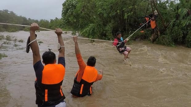 La tormenta tropical Kompasu deja al menos nueve muertos en Filipinas