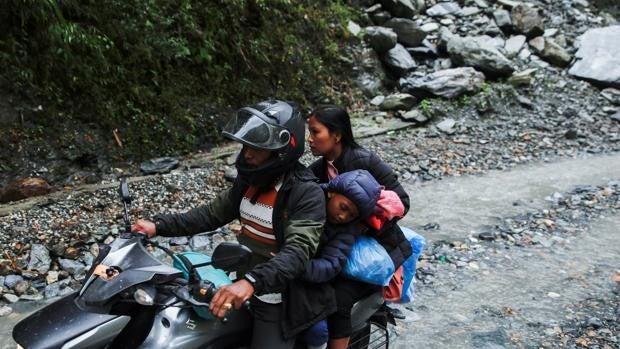 Más de un centenar de muertos a causa de las fuertes inundaciones en India y Nepal