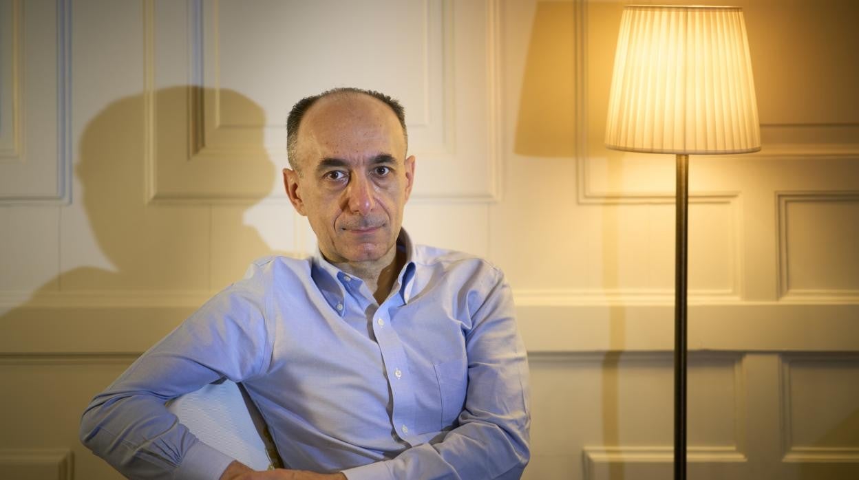 Jean-Laurent Casanova: «Algunos antivacunas deberían estar en prisión»