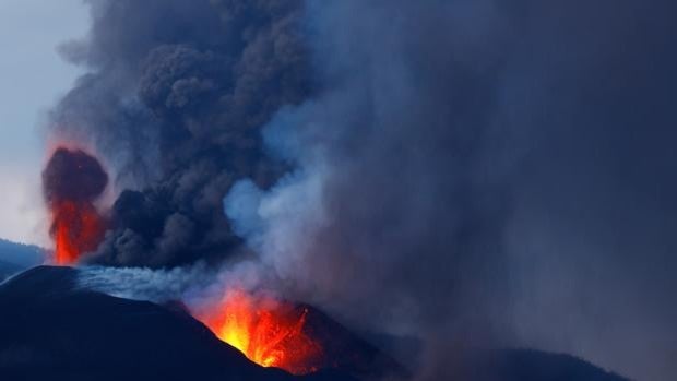 Los vulcanólogos se empezarán a preocupar cuando la profundidad de los seísmos se acerque a la superficie