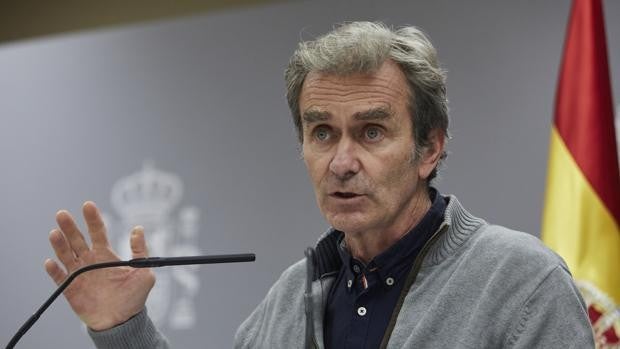 Simón no ve necesaria una tercera dosis «en general» y recomienda destinarlas a vacunar al tercer mundo