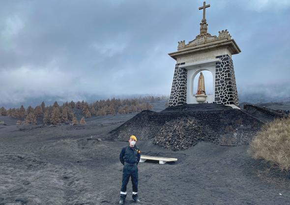 Los guardianes de La Palma tras el día 1 del final: «No me gustaría irme sin ver esto resuelto»