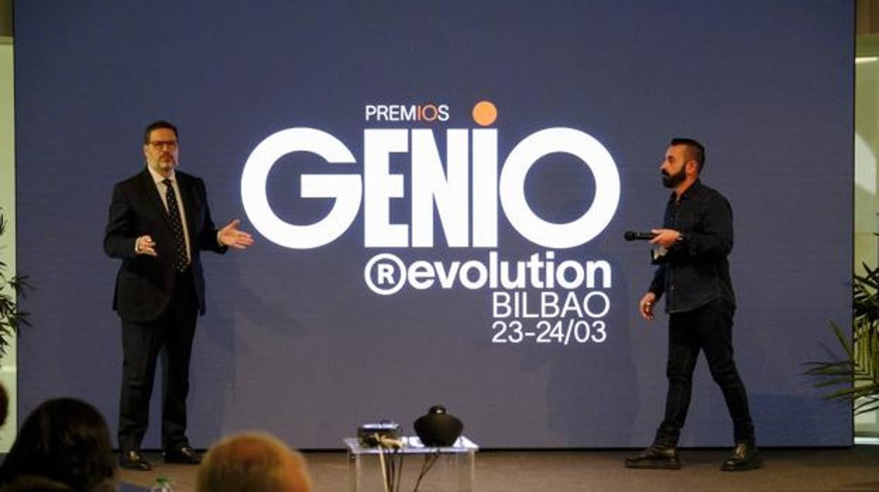 El director general CMVocento, Rafael Martínez de Vega, durante la presentación de la XV Edición de Premios Genio