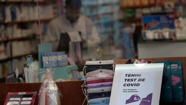 El 'nuevo' precio de los test sigue disparado por encima de Europa