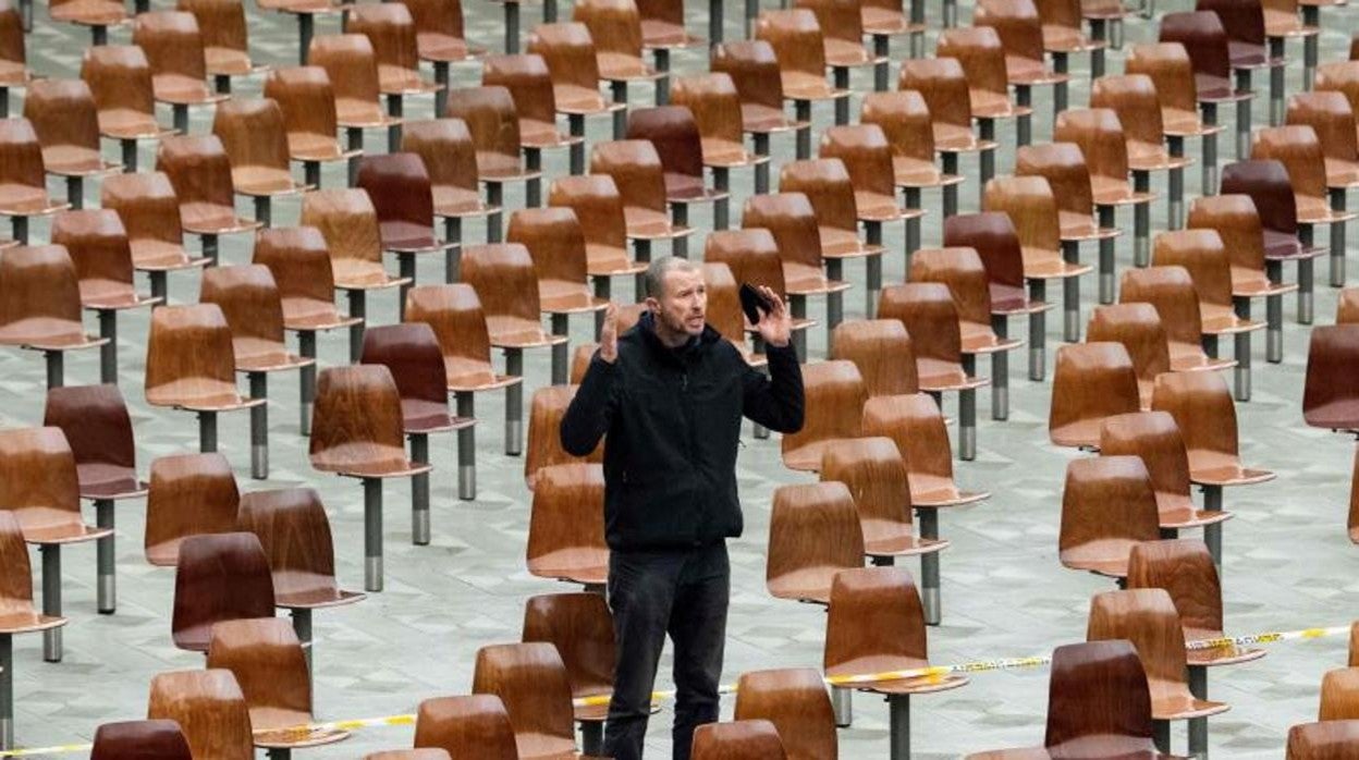 El peregrino que ha gritado contra las mascarillas en la audiencia del Papa