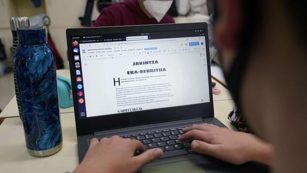 País Vasco busca imitar a Cataluña para implantar la inmersión lingüística