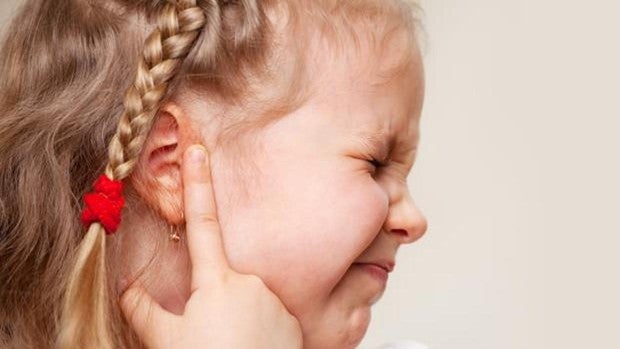 El tinnitus, también conocido como acúfeno, es un pitido, pulsación o ruido que solo perciben aquellas personas que lo padecen