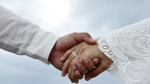 El Parlamento británico se dispone a prohibir el matrimonio de niñas en Inglaterra