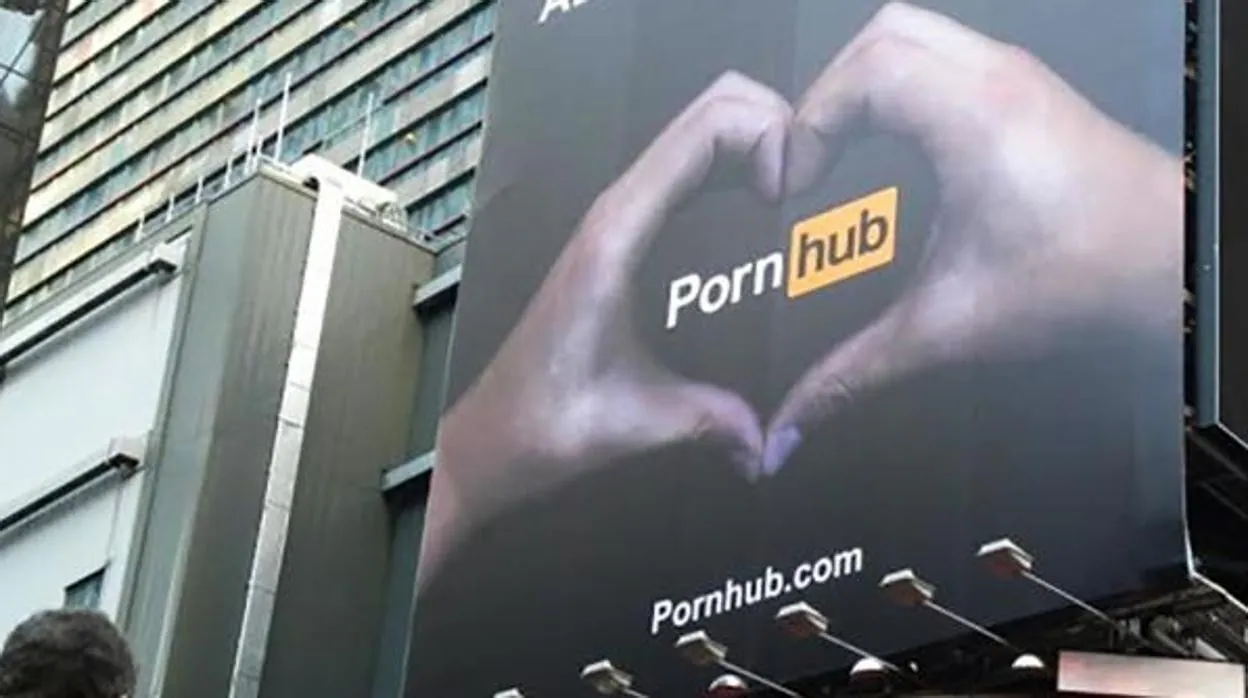 Archivo: Publicidad del portal pornográfico Pornhub