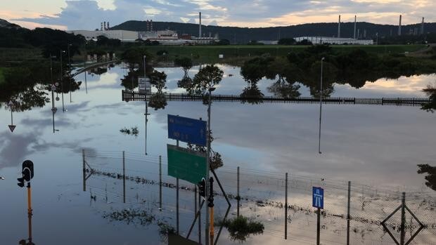 Cerca de 350 muertos por las inundaciones en Sudáfrica