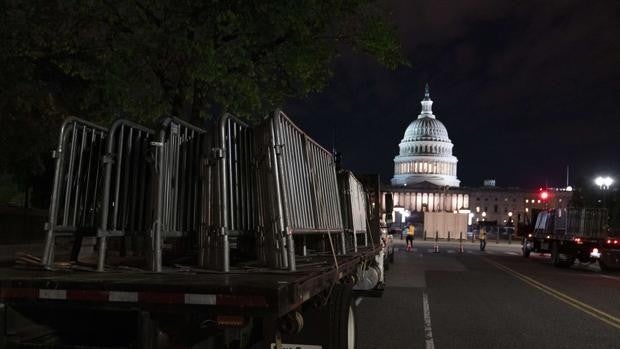 Las protestas proabortistas en EE.UU. obligan a levantar una valla para blindar la Corte Suprema