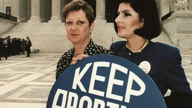 Oklahoma aprueba la ley más restrictiva del aborto en EE.UU.: lo prohíbe desde el momento previo a la fecundación
